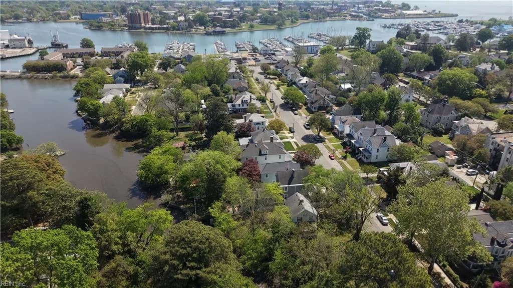 116 Linden AVE, HAMPTON VA 23669 - Photo 2