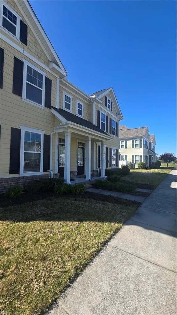 523 Nesbit DR #101, CHESAPEAKE VA 23323 - Main photo