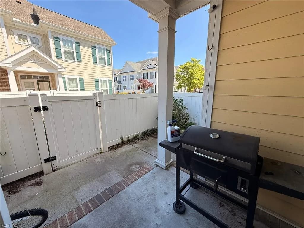 523 Nesbit DR #101, CHESAPEAKE VA 23323 - Photo 5
