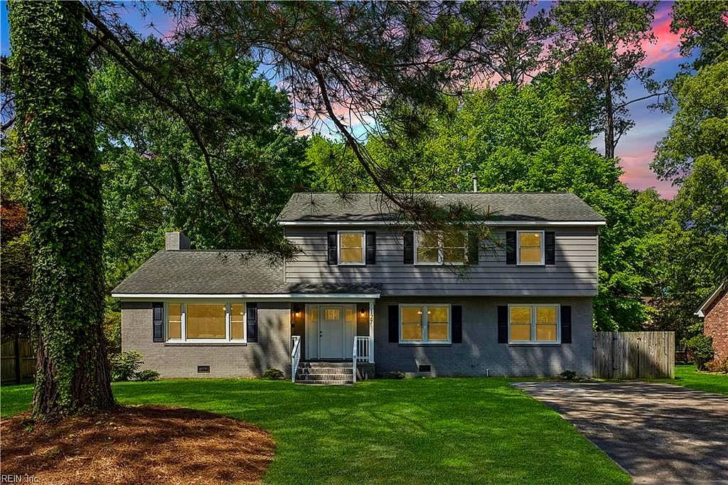 127 James Landing RD, NEWPORT NEWS VA 23606