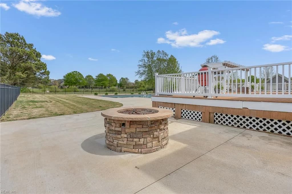 640 Planters CT, VIRGINIABEACH VA 23457 - Photo 5