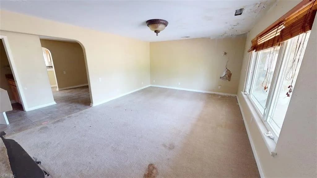 4908 Farrington DR, VIRGINIABEACH VA 23455 - Photo 5