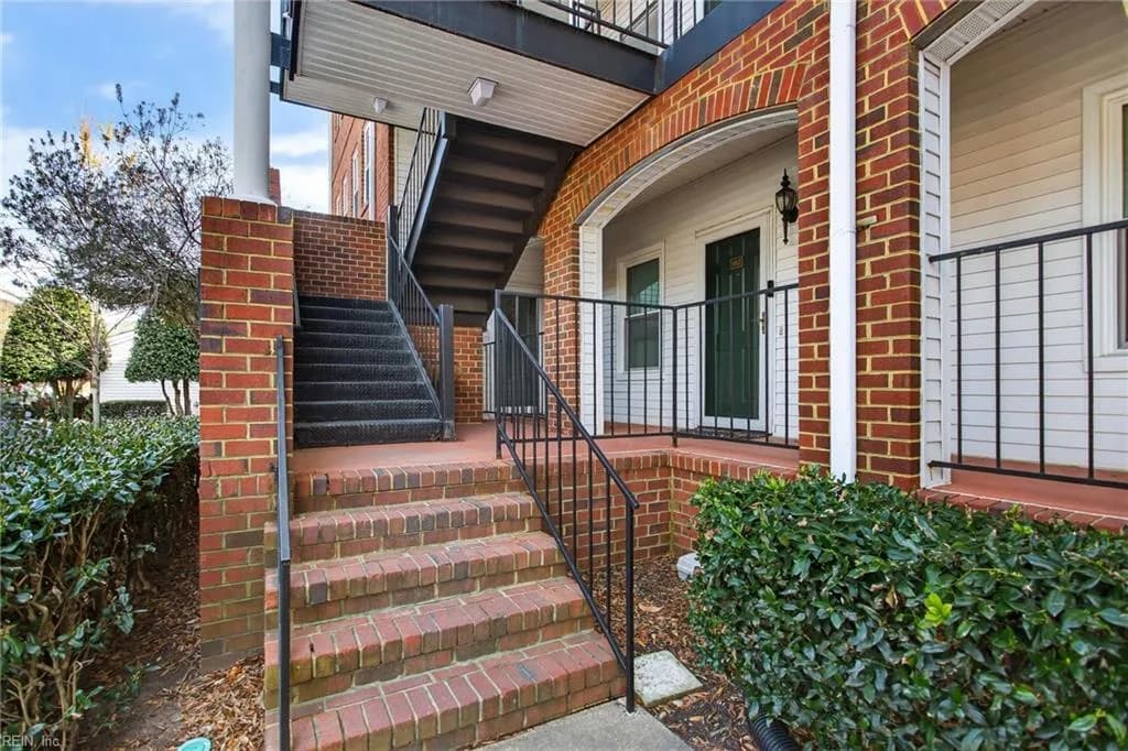 203 Westover AVE #101, NORFOLK VA 23507 - Photo 3