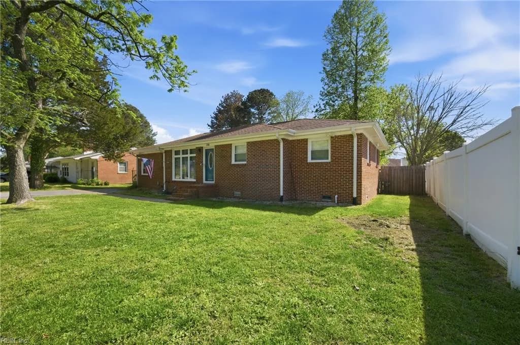2709 Cedar RD, CHESAPEAKE VA 23323 - Photo 5