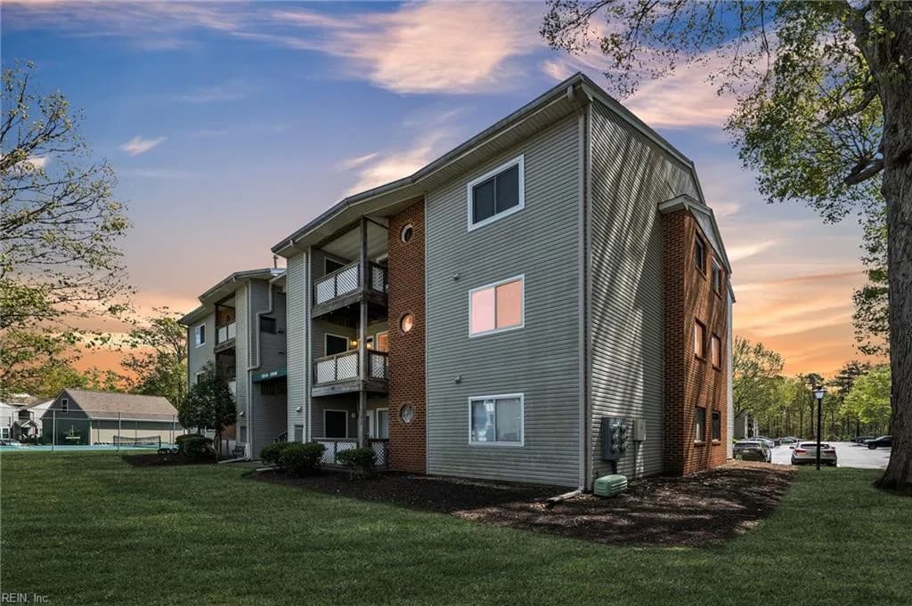 12628 Daybreak CIR, NEWPORTNEWS VA 23602 - Main photo