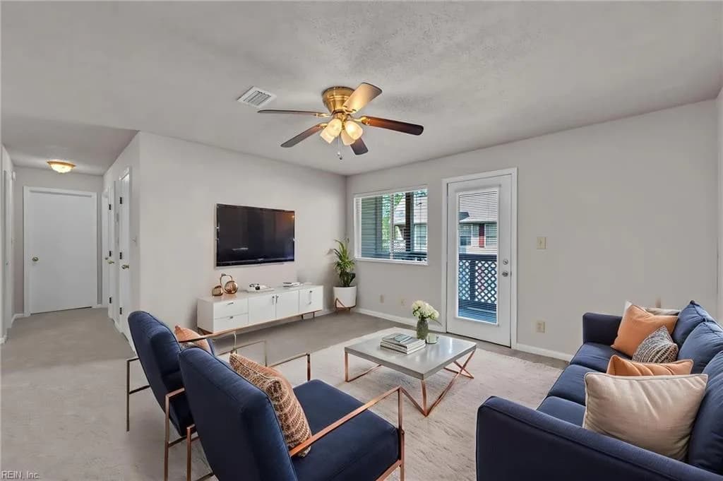 12628 Daybreak CIR, NEWPORTNEWS VA 23602 - Photo 5