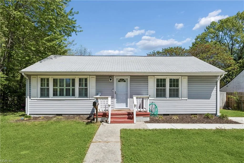 30 Rugby RD, Newport News — 3 bed Residential, 995 sqft