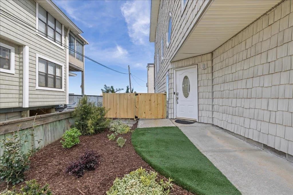 4508 Ocean View AVE, VIRGINIABEACH VA 23455 - Photo 4