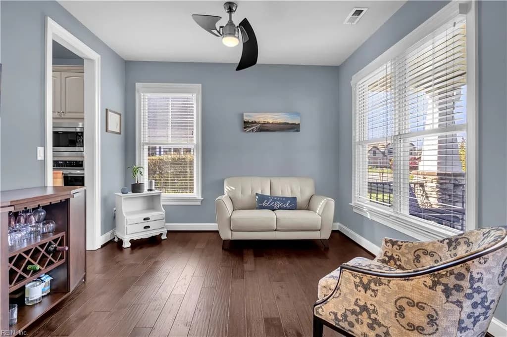 103 Alexandria WAY, CARROLLTON VA 23314 - Photo 5