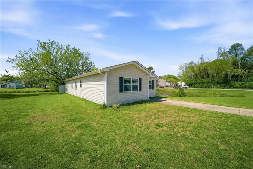 3803 Peach Orchard CIR, PORTSMOUTH VA 23703 - Photo 3