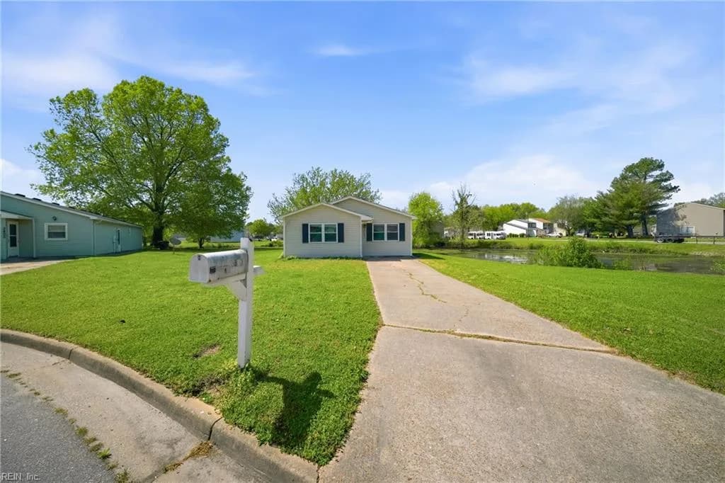 3803 Peach Orchard CIR, PORTSMOUTH VA 23703 - Photo 4