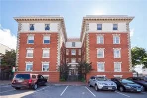 429 York ST #4B, NORFOLK VA 23510 - Photo 2