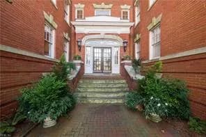 429 York ST #4B, NORFOLK VA 23510 - Photo 4