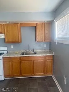 1102 Cavalier BLVD, PORTSMOUTH VA 23701 - Photo 5