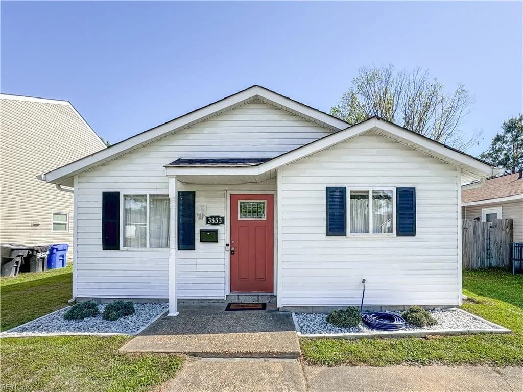 3853 Sugar Creek CIR, PORTSMOUTH VA 23703 - Photo 2