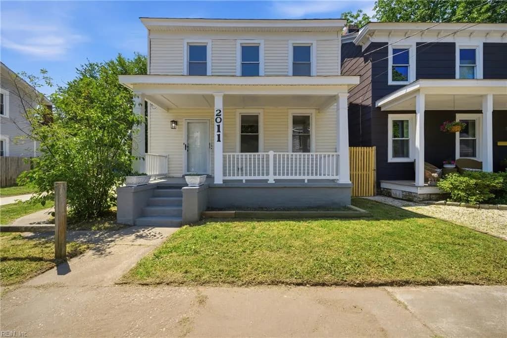 2011 Holladay ST, PORTSMOUTH VA 23704 - Photo 2