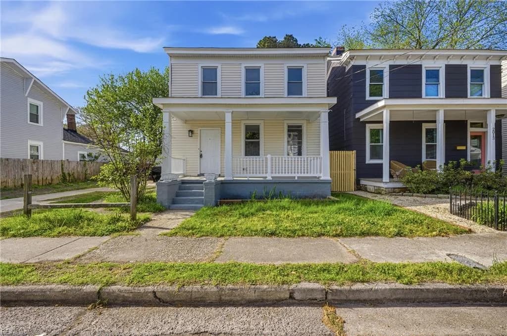 2011 Holladay ST, PORTSMOUTH VA 23704 - Photo 3
