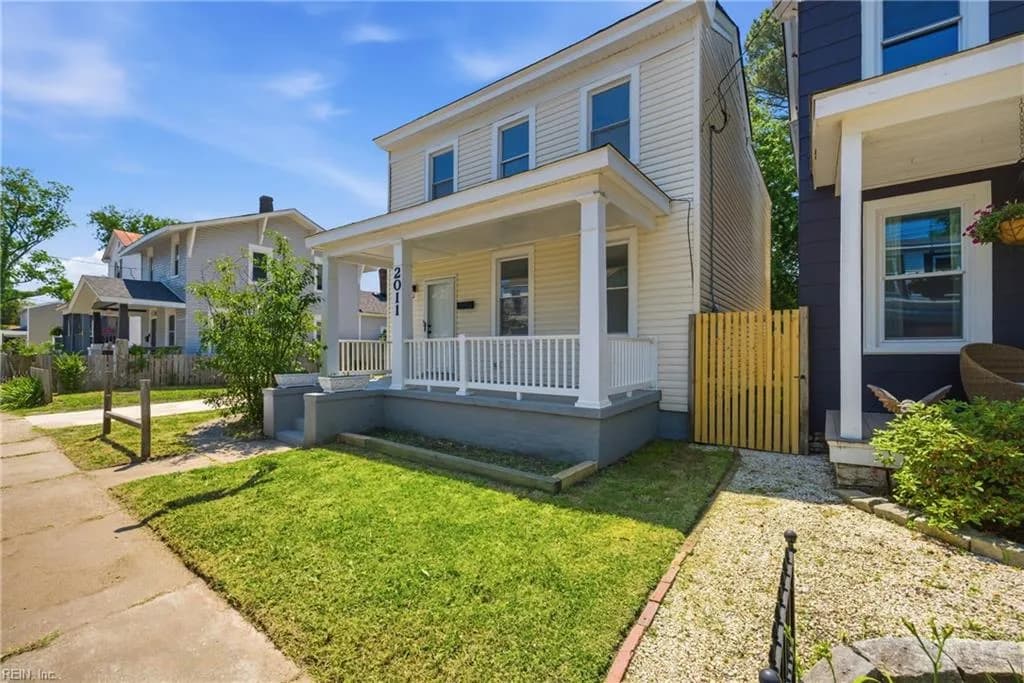 2011 Holladay ST, PORTSMOUTH VA 23704 - Photo 4