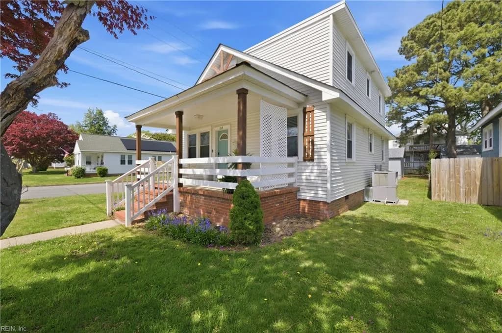 213 E Cummings AVE, HAMPTON VA 23663 - Photo 4