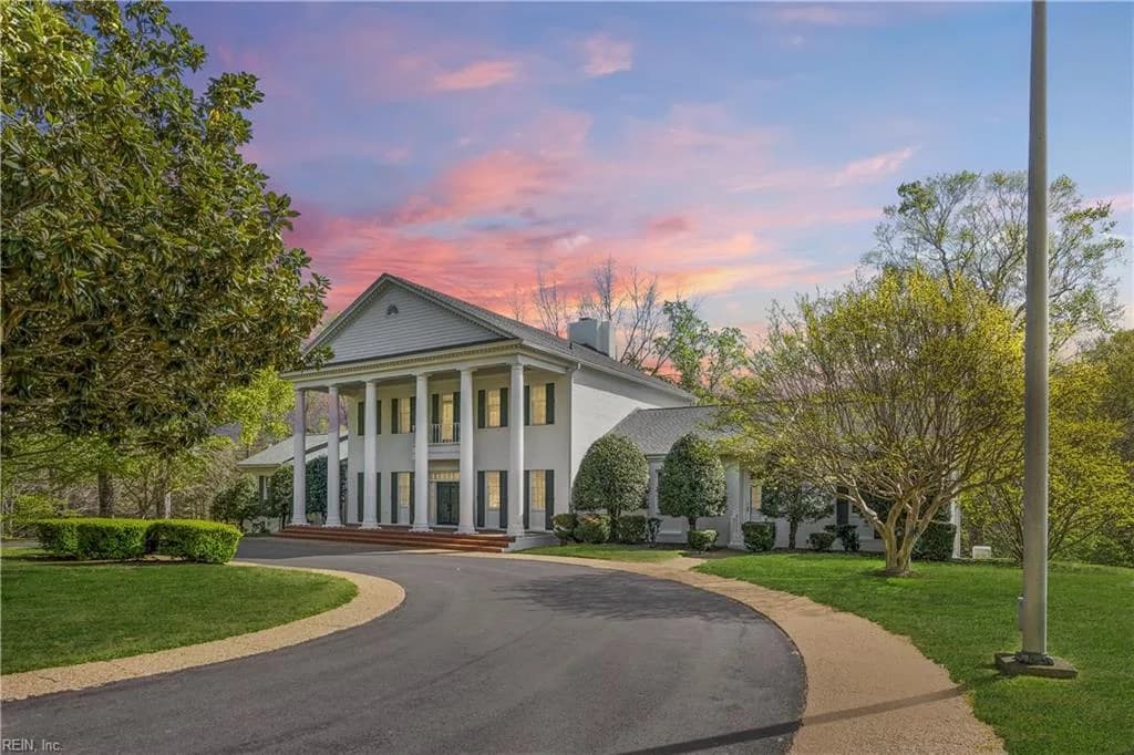 262 Thompson LN, WILLIAMSBURG VA 23188 - Photo 4