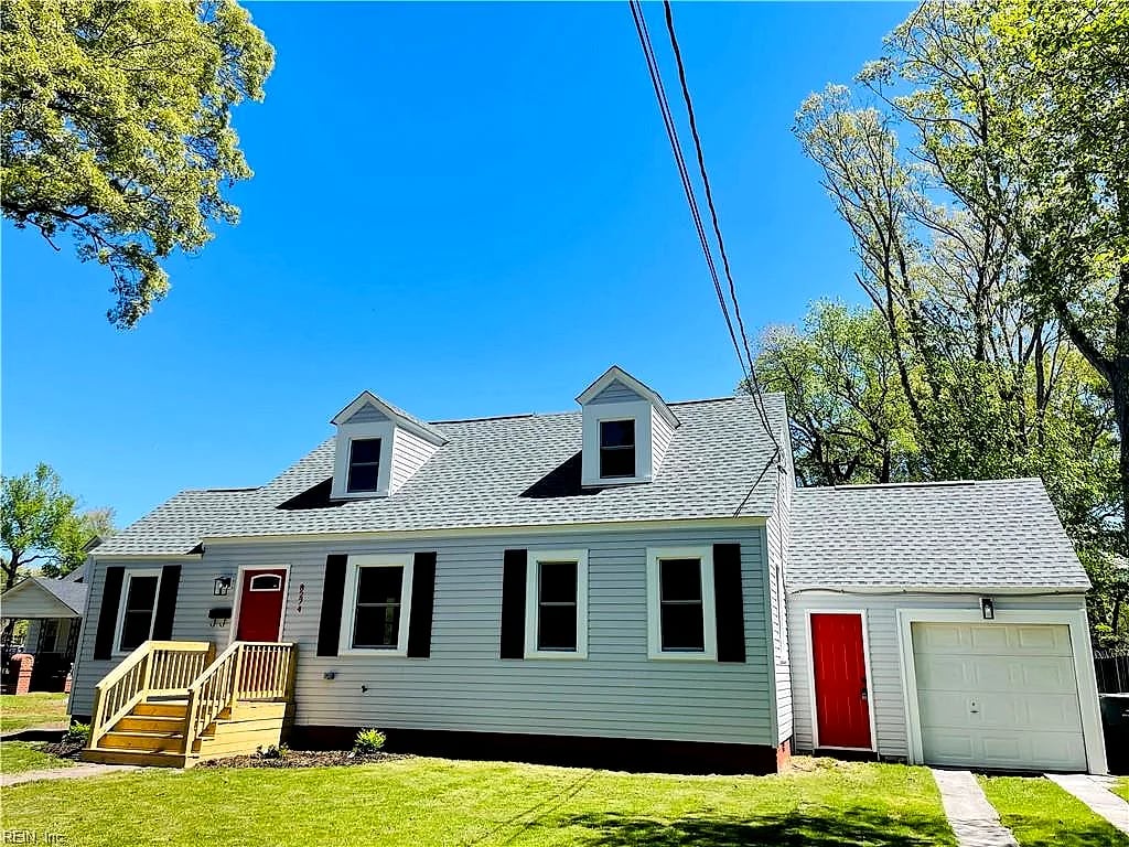 8274 Old Ocean View RD, Norfolk — 4 bed Residential, 2,000 sqft