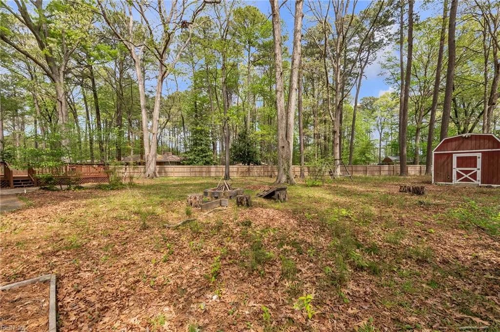 449 Summer DR, NEWPORTNEWS VA 23606 - Photo 4