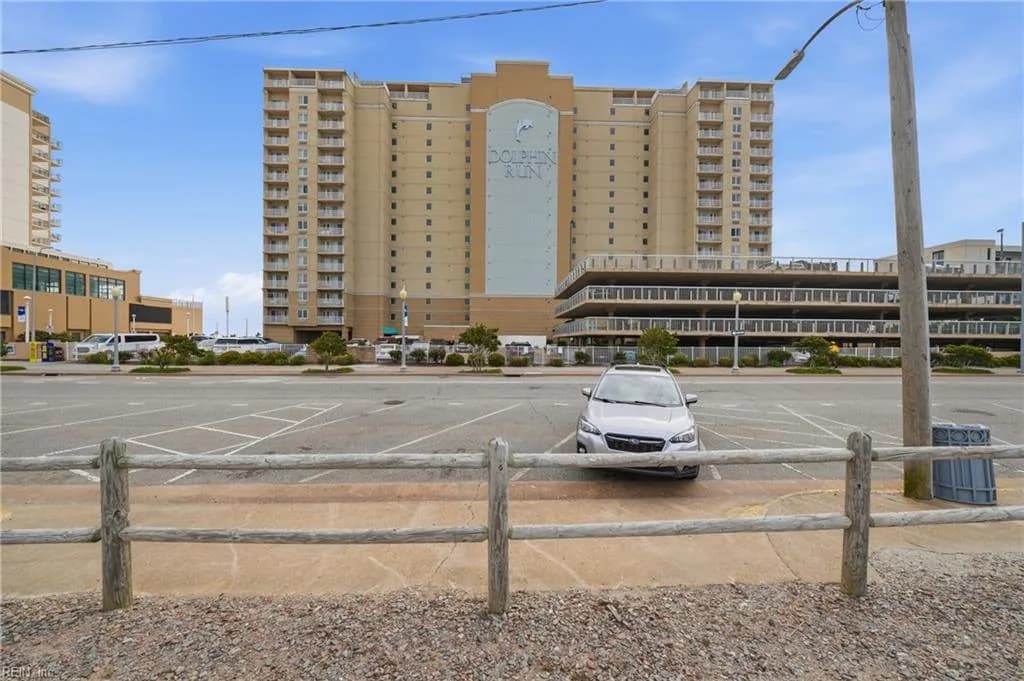 303 Atlantic AVE #1003, VIRGINIABEACH VA 23451 - Photo 2
