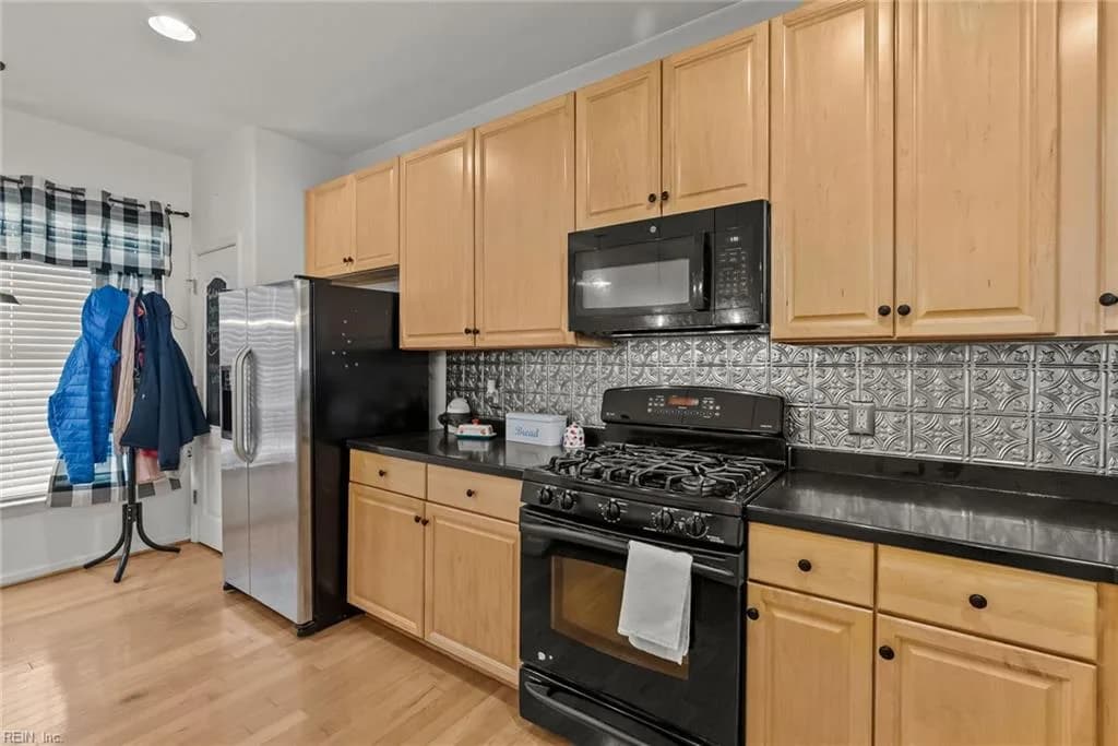 7003 Darby CT, SUFFOLK VA 23435 - Photo 3