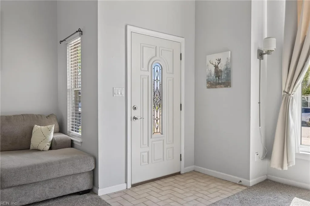 1326 Damyien Arch, Chesapeake, VA 23320, USA - Photo 5