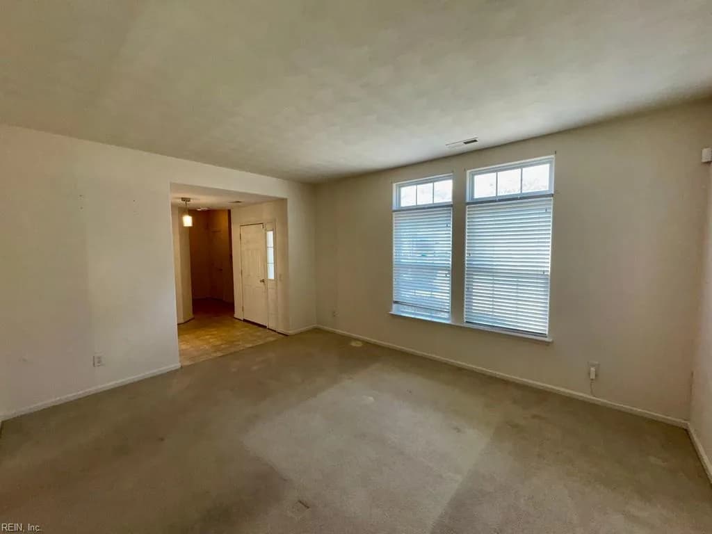 13466 High Gate MEWS, CARROLLTON VA 23314 - Photo 4