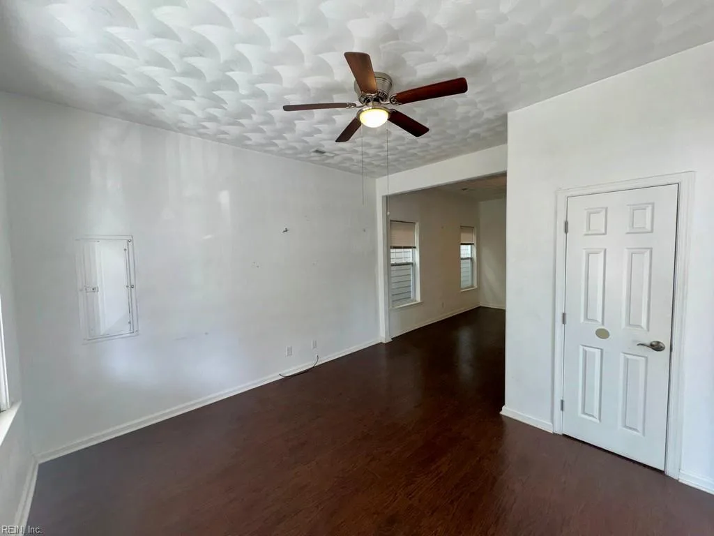 816 Lexington ST, NORFOLK VA 23504 - Photo 4