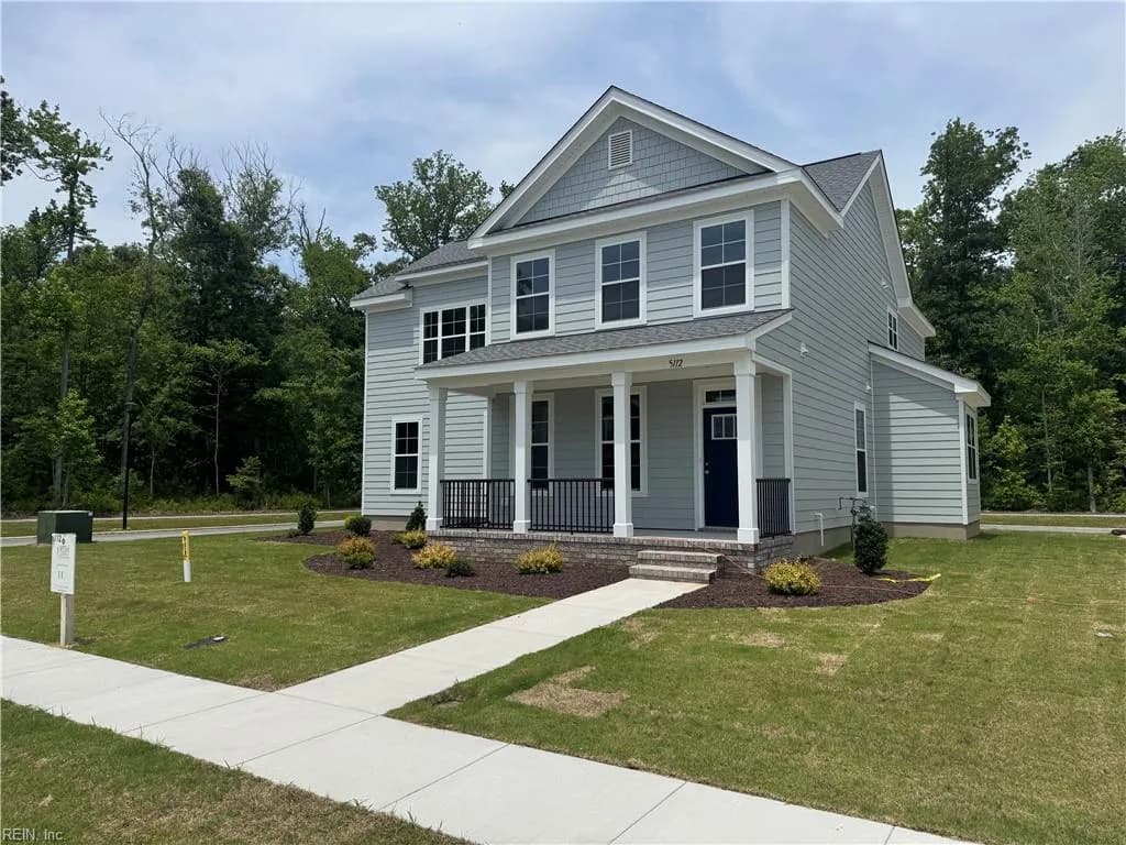 5112 ANNAPOLIS DR, CHESAPEAKE VA 23321 - Main photo