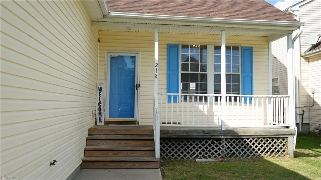 218 Gregg ST, CHESAPEAKE VA 23320 - Photo 3