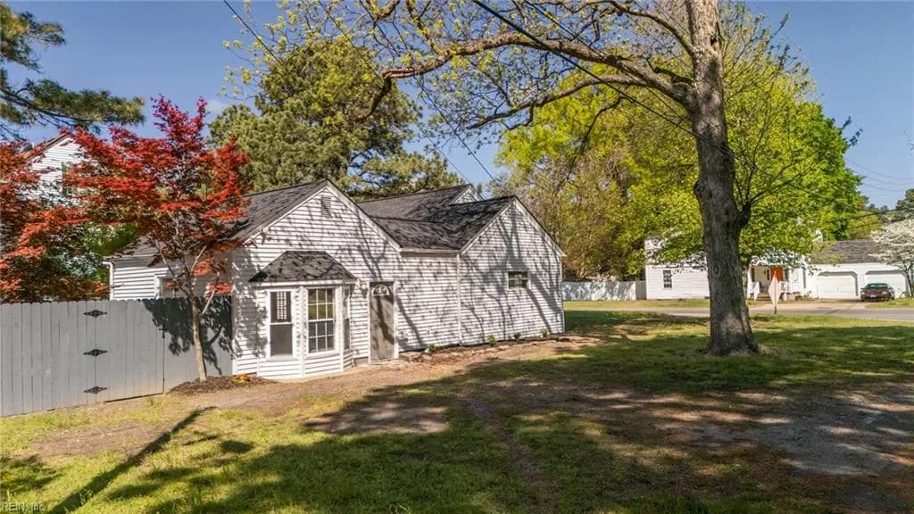 1202 Portlock RD, CHESAPEAKE VA 23324 - Photo 3