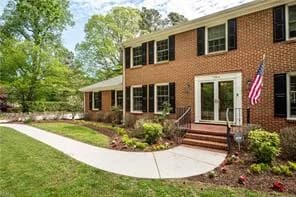 1304 Holly Point RD, VIRGINIABEACH VA 23454 - Photo 5