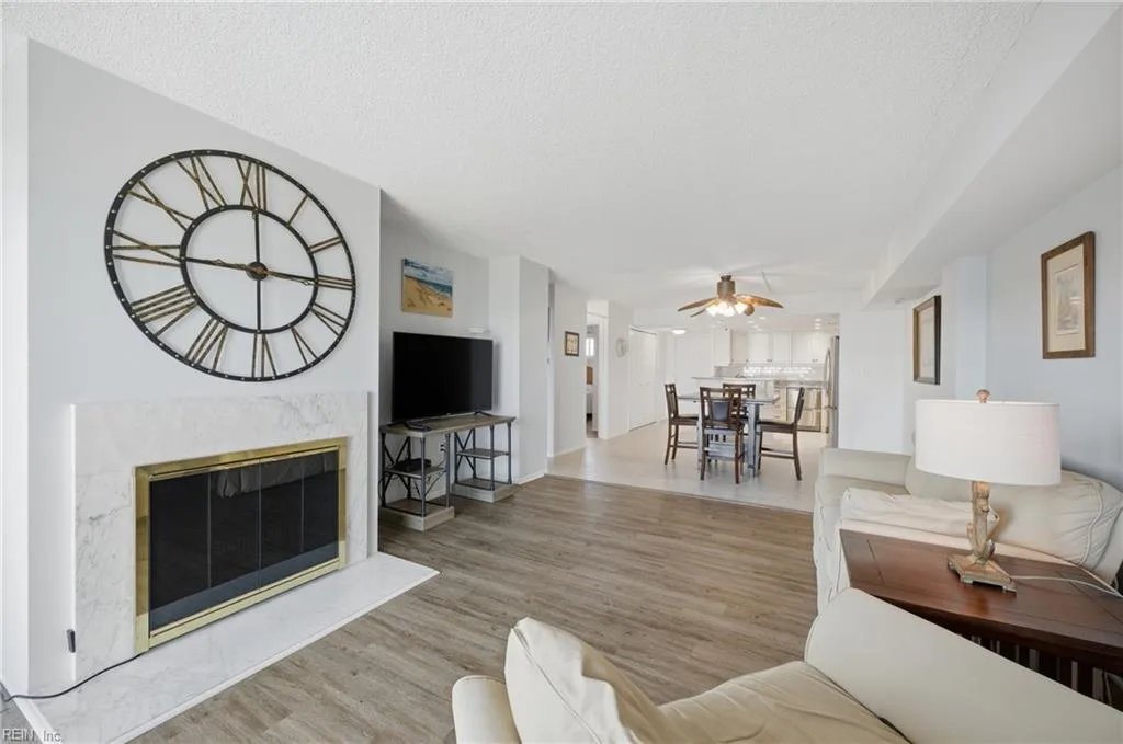 2830 Shore DR #911, VIRGINIABEACH VA 23451 - Photo 3