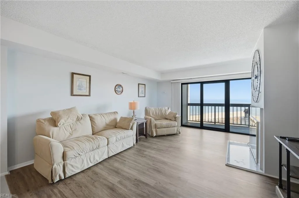 2830 Shore DR #911, VIRGINIABEACH VA 23451 - Photo 4