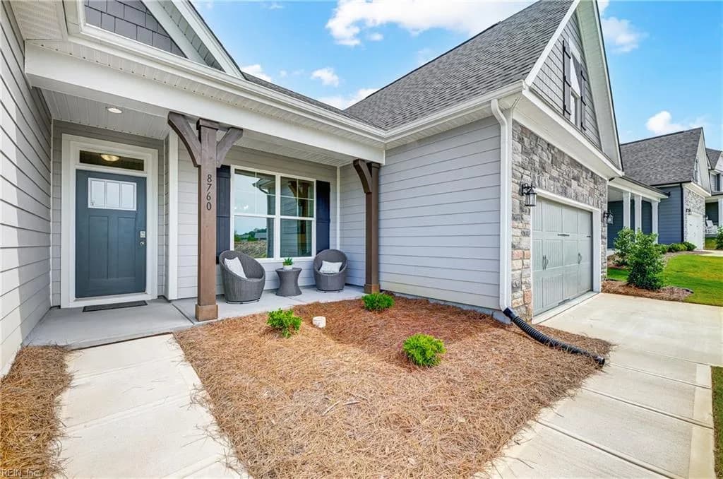 12348 Ava LN, WINDSOR VA 23487 - Photo 4