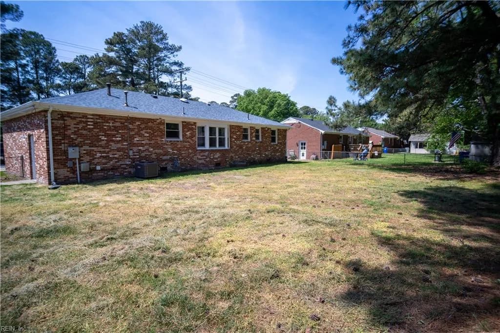 3821 Cedar LN, PORTSMOUTH VA 23703 - Photo 4