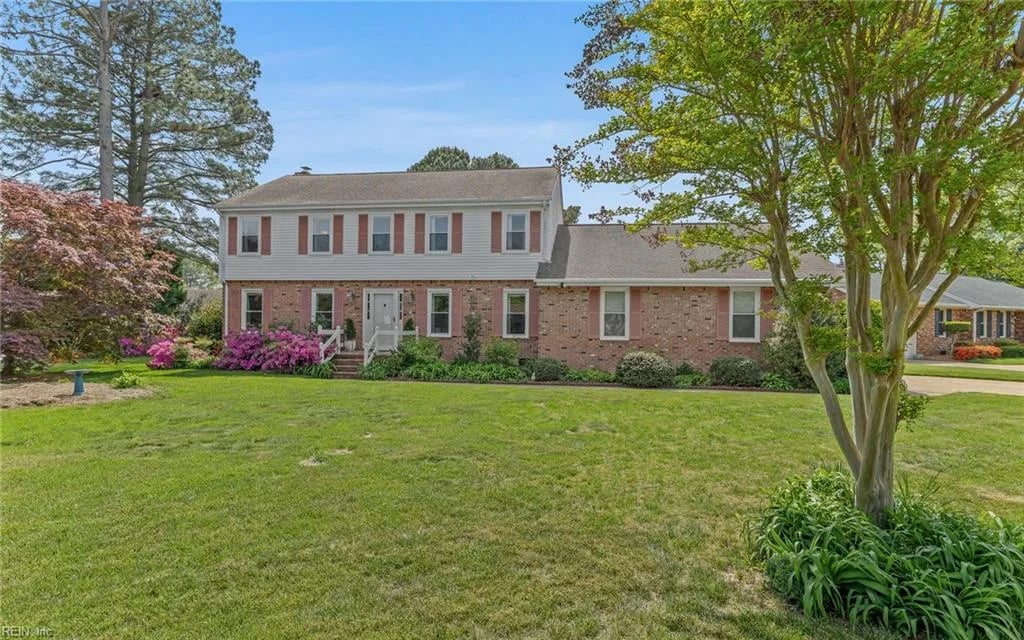 1101 Kings Way DR, Virginia Beach — 5 bed Residential, 3,039 sqft