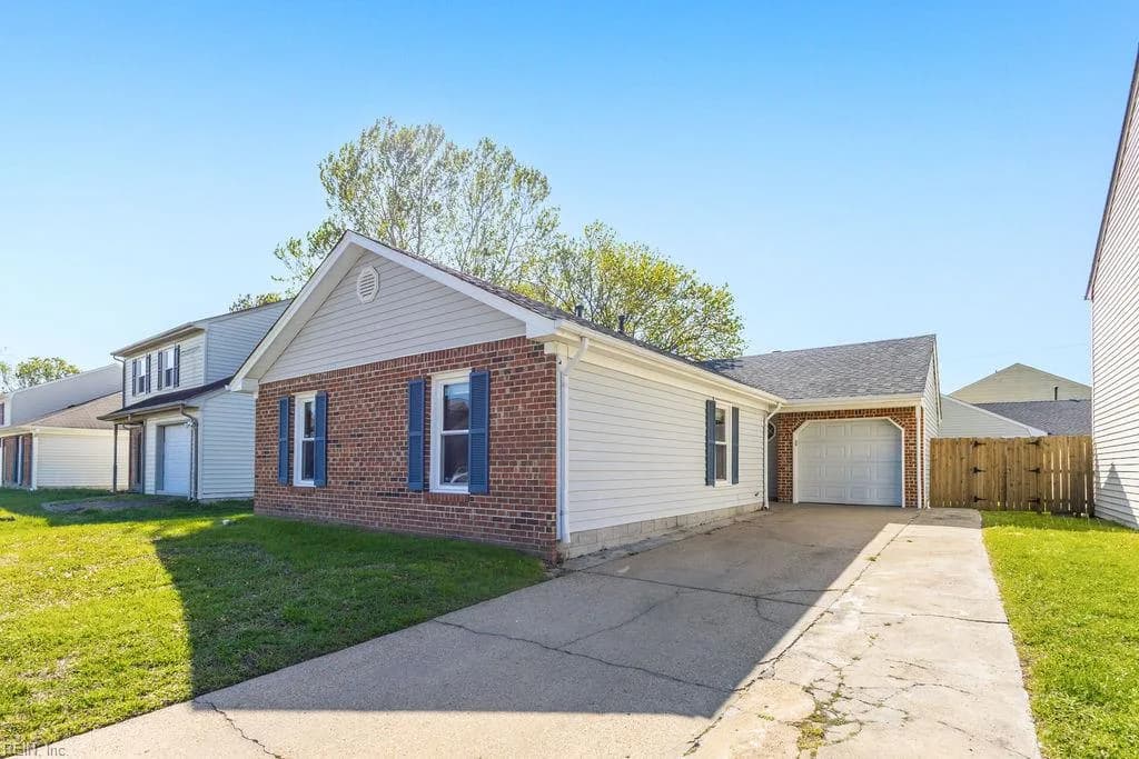 1333 Graylyn CT, VIRGINIA BEACH VA 23464 - Main photo