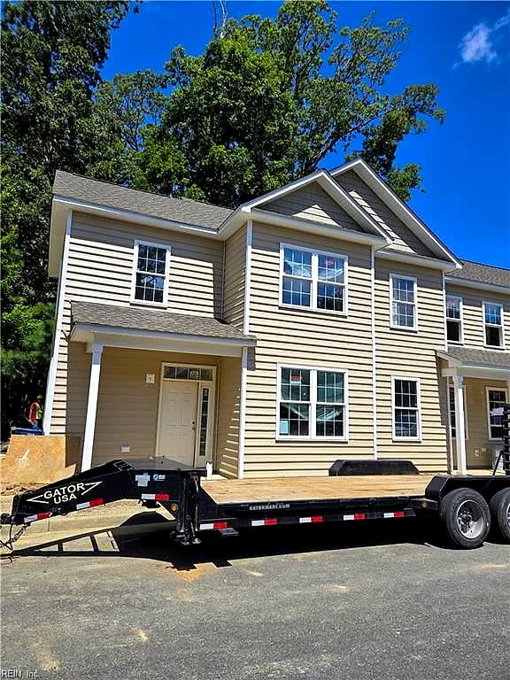 205 Patriots Village CT, West Point — 3 bed Residential, 1,598 sqft