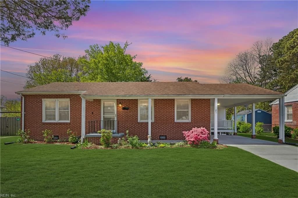 21 Harwood AVE, HAMPTON VA 23664 - Photo 2