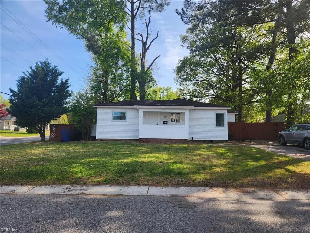 547 Leonard RD, NORFOLK VA 23505 - Photo 3
