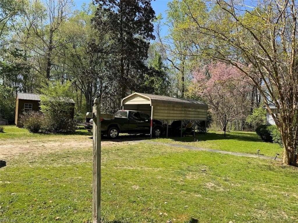 6377 Wild Acres TRL, GLOUCESTER VA 23061 - Photo 3