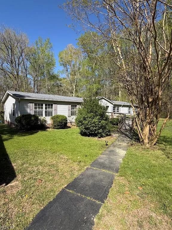 6377 Wild Acres TRL, GLOUCESTER VA 23061 - Photo 5