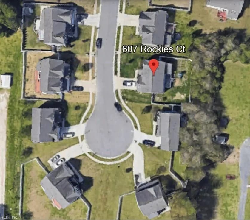 607 Rockies CT, CHESAPEAKE VA 23320 - Photo 5