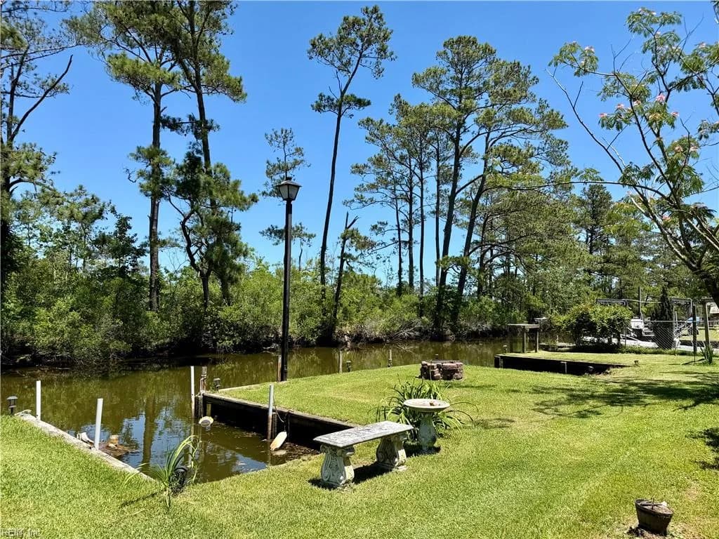 141 Williams DR, KNOTTSISLAND NC 27950 - Photo 3