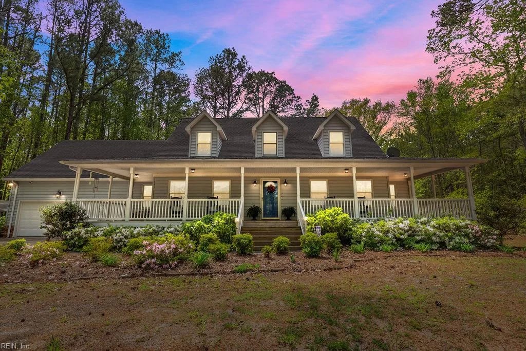 609 Murphys Mill RD, Suffolk — 4 bed Residential, 2,400 sqft