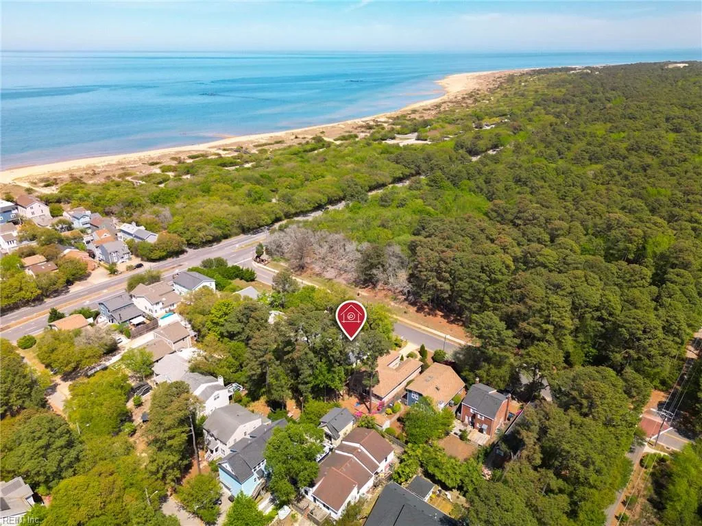 2255 Kendall ST, Virginia Beach — 3 bed Residential, 2,250 sqft